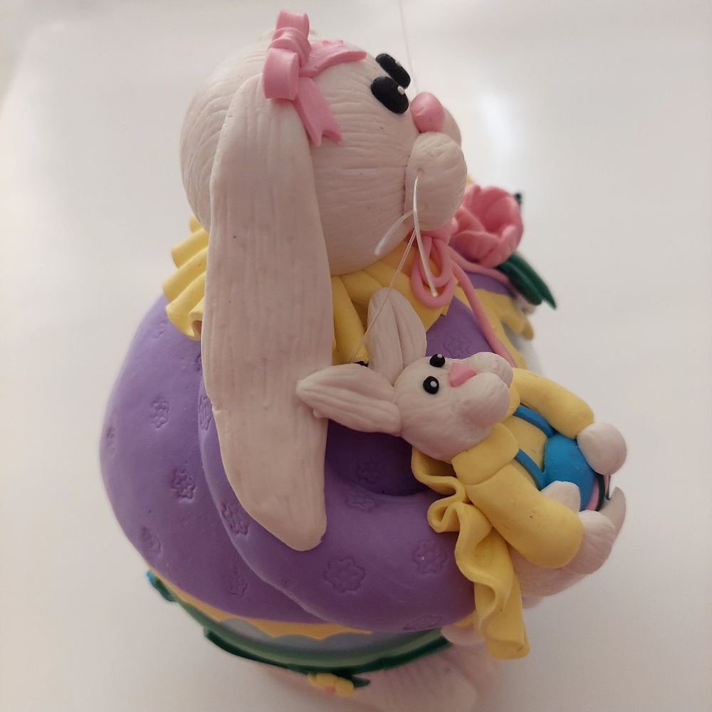 CWC  Collectible Glass Easter Bunny NIB - Picture 6 of 10